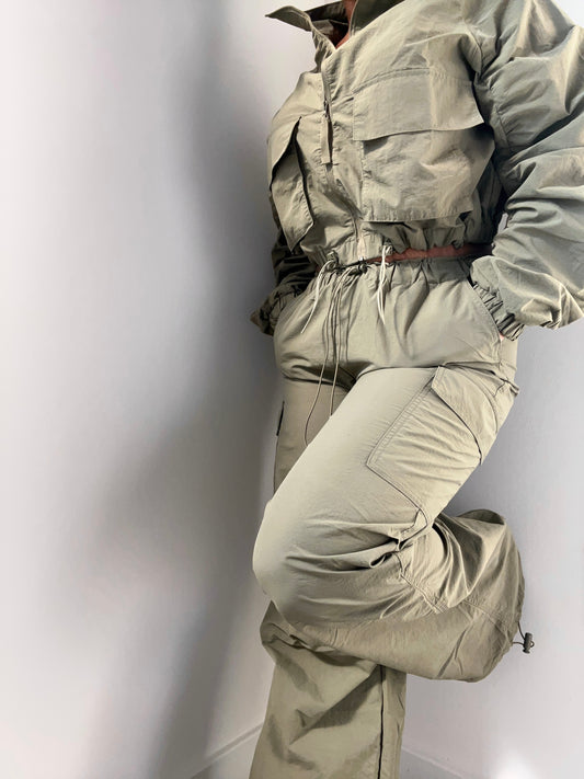 NYLON CARGO PANTS - OLIVE